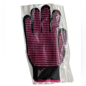 Hair Heat Resistant Styling Glove - Pink & Black